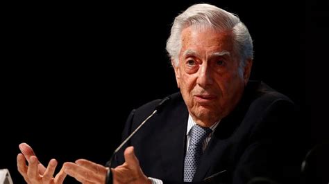 Mario Vargas Llosa Hospitalizado Por Segunda Vez Por Covid Desde El