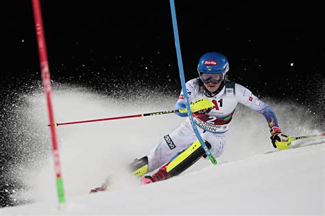 Shiffrin Gana El Slalom De Schladming Y Supera El R Cord Del Legendario