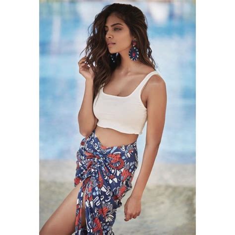 Malavika Mohanan Istayhomefor Challenge Nude Pics Video The