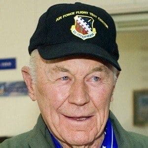 Chuck Yeager - Trivia, Family, Bio | Famous Birthdays