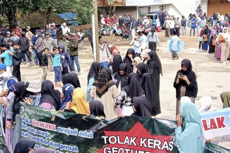 Warga Pacet Dan Cipanas Tolak Keras Proyek Geothermal Di Gunung Gede