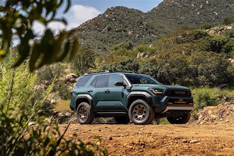 Finally New 2025 Toyota 4runner Debuts With Hybrid Tech Ev Pulse