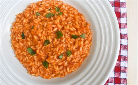 Tomato Risotto (Risotto al pomodoro) | Italian Spoon