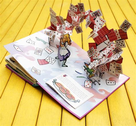 Alice In Wonderland Pop Up Book Arte Pop Up Pop Up Art Alices