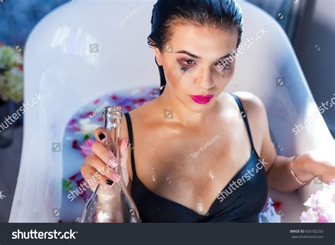 Sexy Brunette Drunk Girl Hot Bath Stock Photo 659182255 Shutterstock