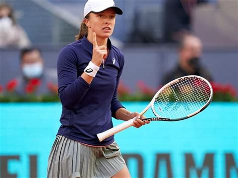 Wta Madryt Plany Powrotu Igi Wi Tek Nabieraj Kszta T W