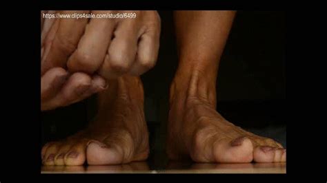 Asian STEP MOM MS CHEN GIANTESS CRUSH Teeny Men PLASTERED To Her GIANT SOLES MOV Amateur