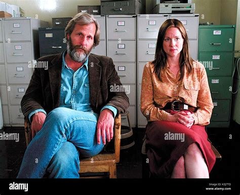 THE SQUID AND THE WHALE JEFF DANIELS, LAURA LINNEY Date: 2005 Stock Photo - Alamy