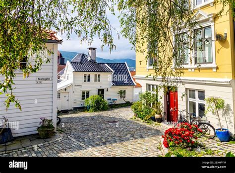 Norway Traditional Houses Hi Res Stock Photography And Images Alamy