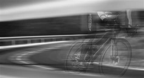 Aerodinámica en el ciclismo de ruta Luchando contra el viento