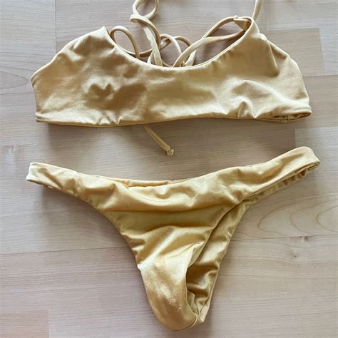 Yellow Bikini Gem
