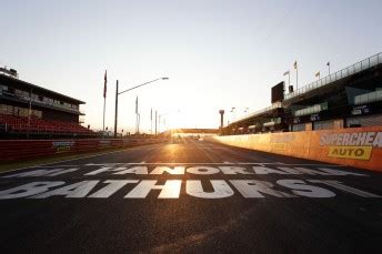 FLASHBACK: The first race meeting at Mount Panorama - Speedcafe