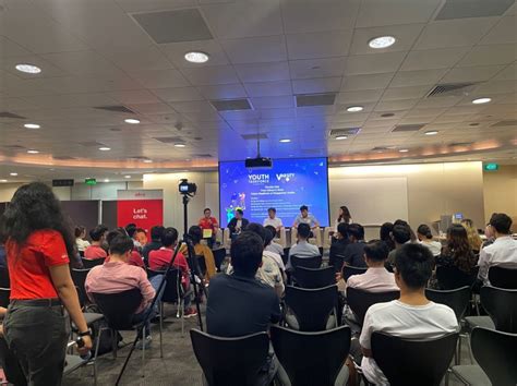 Ng Chia Wee on LinkedIn: Sitting alongside NTUC SG Ng Chee Meng and ASG ...