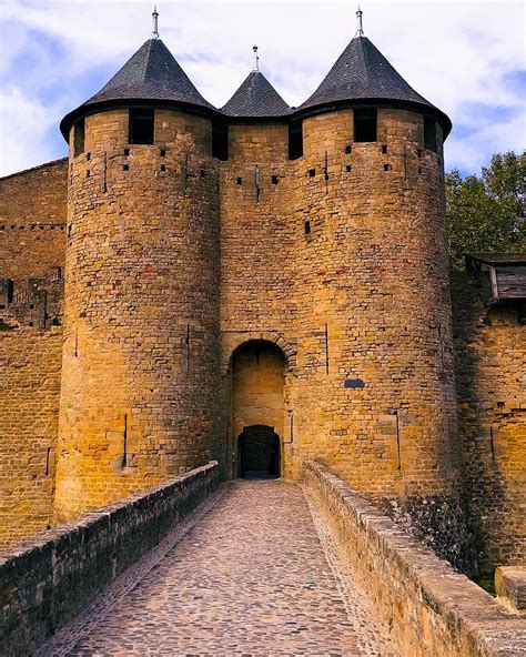 Medieval Castle of Carcassonne Ancient Temples, Ancient Ruins, Enchanted Castle, France, Still ...