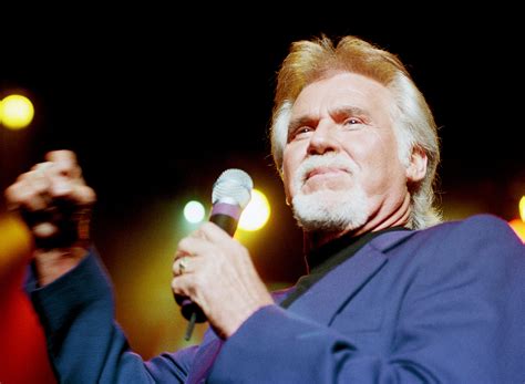 Kenny Rogers 10 Essential Songs