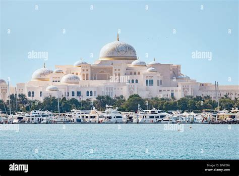 Qasr Al Watan Fotografías E Imágenes De Alta Resolución Alamy