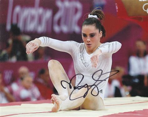 Mckayla Maroney Gorgeous Gymnast Autographed Signed 8x10 Photo Auto