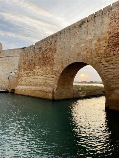 Brindisi E La Magia Del Suo Castello Sul Mare Laboratori E Visite