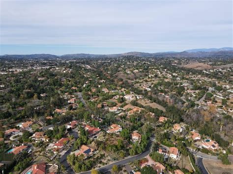 Premium Photo Aerial Top View Of Wealthy Mansion In East Canyon Area