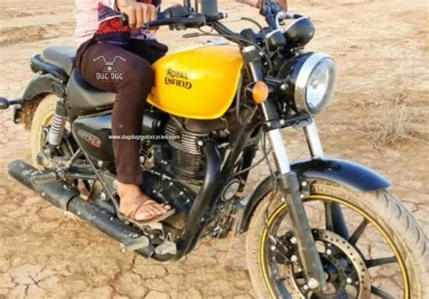 Royal Enfield Meteor 350 Spied in Kutch - Dug Dug Motorcycles