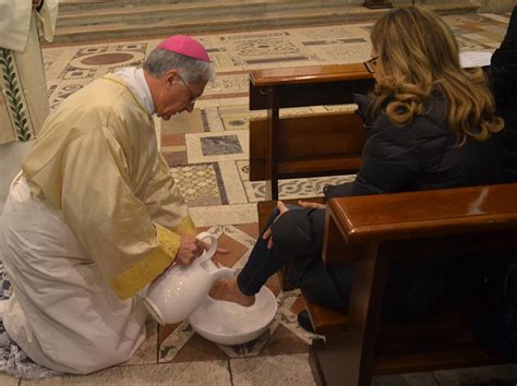 Giovedì Santo Celebrata in Cattedrale la Messa in Coena Domini L