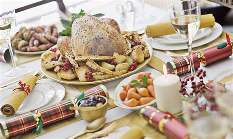 Traditional English Christmas Dinner Anatomy Of A British Christmas