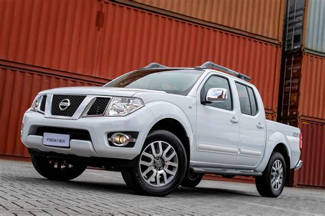 BLOG DO PAREDINHA Nissan Frontier ganha nova versão câmbio