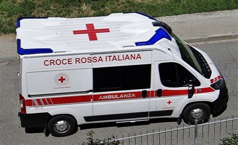 Positano Notizie Schianto A Pinarella Di Cervia Con Morti