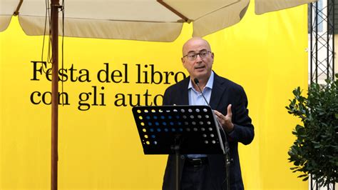 Aldo Cazzullo A Maniago Presenta Il Suo Ultimo Libro Su Mussolini