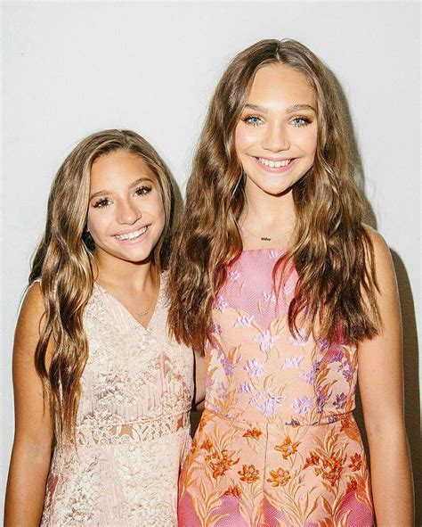 List 95 Pictures Pictures Of Maddie And Mackenzie Ziegler Excellent