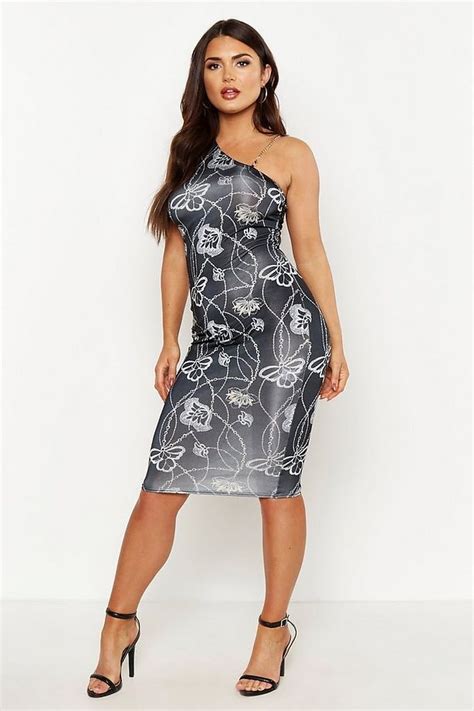 Occassion Dress Shop Boohoos Up To 50 Off Sale