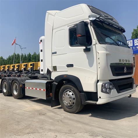 Sinotruk HOWO T7h 430HP High Roof 6X4 Mover 10 Wheeler Tractor Head