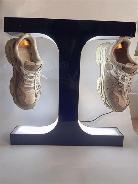 Magnetic Levitating Rotation Levitation Case Stand Rack Shoes Display