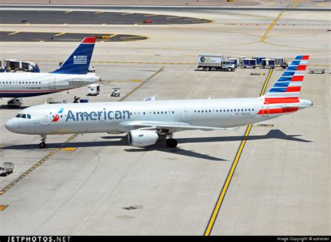 N Us Airbus A American Airlines Scot Wattawa Jetphotos