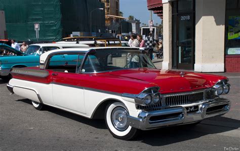 Mercury Turnpike Cruiser - Information and photos - MOMENTcar