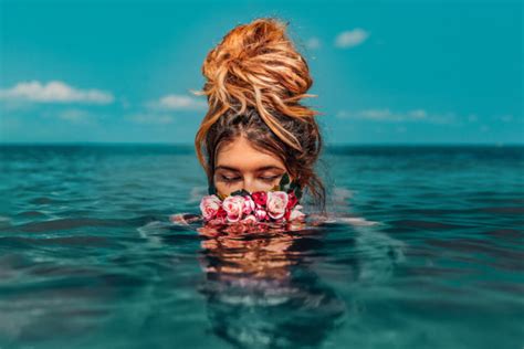 Love Bath: Get to Know These 5 Types of Bath - WeMystic