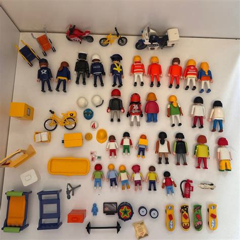 Se produkter som liknar Playmobil stor samling figure på Tradera