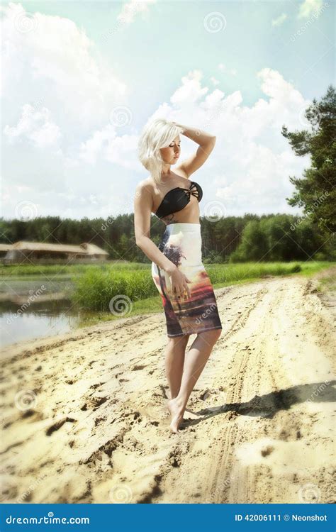Blonde Woman Posing Outdoor In Summer Stock Image Image Of Resort