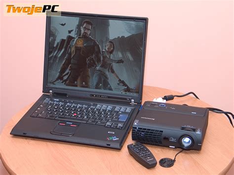 Mikroprojektor - test Lenovo M500 - Design