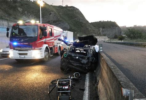 Incidente Su SS 280 Tra Catanzaro E Lamezia Muore Anche 25enne