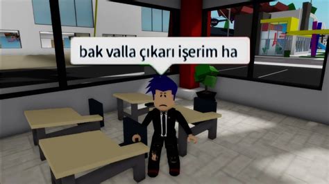 Tuvalet Dİye Çikip Kantİne Gİtmek 😂🤣 Roblox Pro Mia Youtube