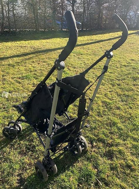 Schöner Baby KINDERWAGEN schwarz grau im Kanton Luzern tutti ch