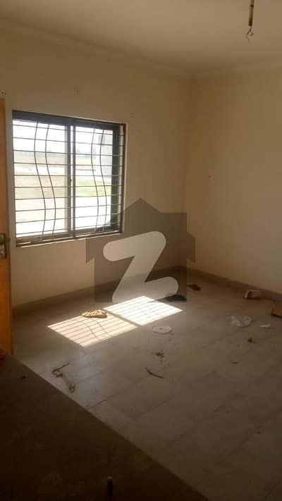 Cozy And Affordable Marla Ground Floor Flat For Sale In Khayaban E