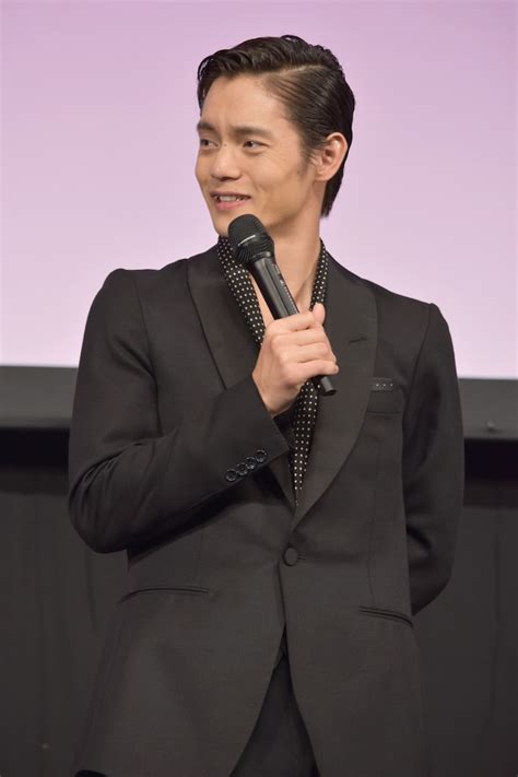 窪田正孝 藤ヶ谷太輔「愛を届けmars！」サプライズ舞台挨拶で窪田正孝と仲良しトーク 画像ギャラリー 1823 コミックナタリー