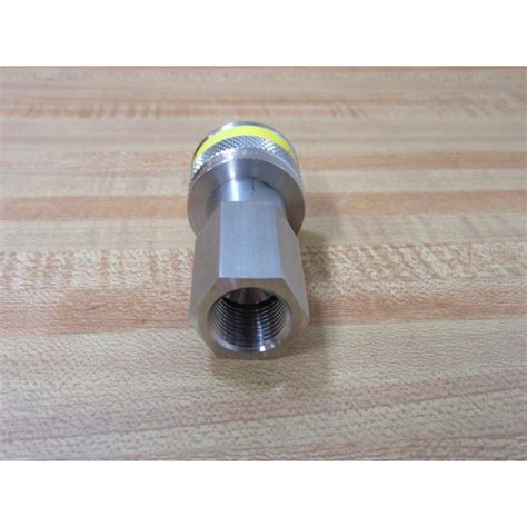 Swagelok SS QC6 B 6PFK4 Quick Connect Tube Fitting SSQC6B6PFK4 Mara