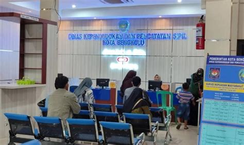 Disdukcapil Kebut Perekaman E Ktp Ribuan Pemilih Potensial Untuk Ikuti