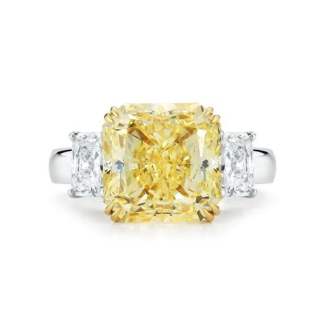 What is So Special About Canary Yellow Diamonds - FotoLog