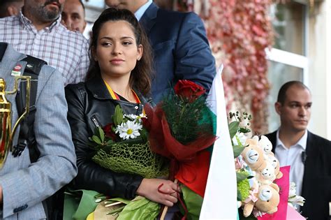 Посрещане като за царици. "За кратко време се сплотихме като екип и ...
