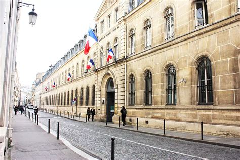 Chlordécone aux Antilles le Gouvernement prend acte de la décision de