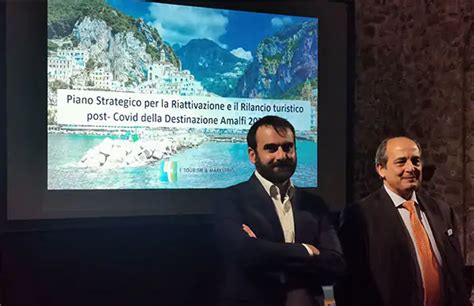 Piano Strategico Turismo Di Amalfi Il Comune Ricerca Due Figure